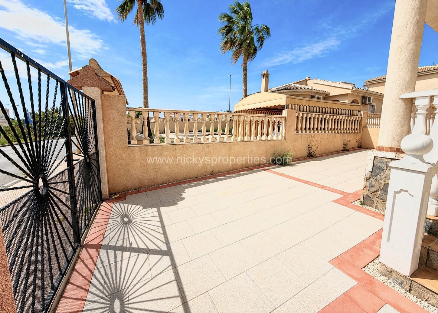 4 camera da letto Villa in vendita in San Fulgencio con piscina garage - 329.950 € (Rif: 9805606)