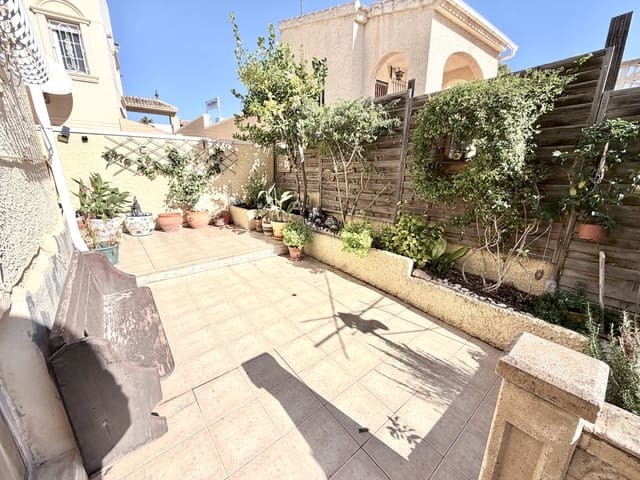 3 Zimmer Villa zu verkaufen in La Marina, Elche / Elx mit Garage - 179.000 € (Ref: 9832051)