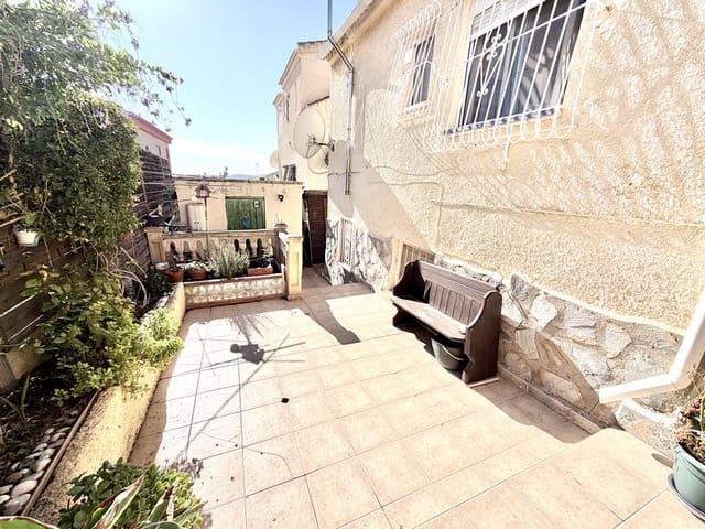 3 Zimmer Villa zu verkaufen in La Marina, Elche / Elx mit Garage - 179.000 € (Ref: 9832051)