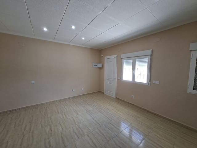 1 soverom Rekkehus til salgs i La Marina, Elche / Elx - € 129 000 (Ref: 9834589)