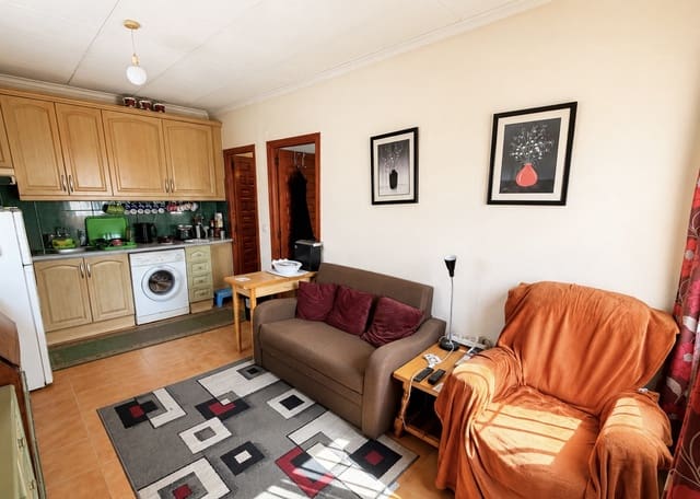 1 sypialnia Dom szeregowy na sprzedaż w La Marina, Elche / Elx - 78 000 € (Ref: 9867888)