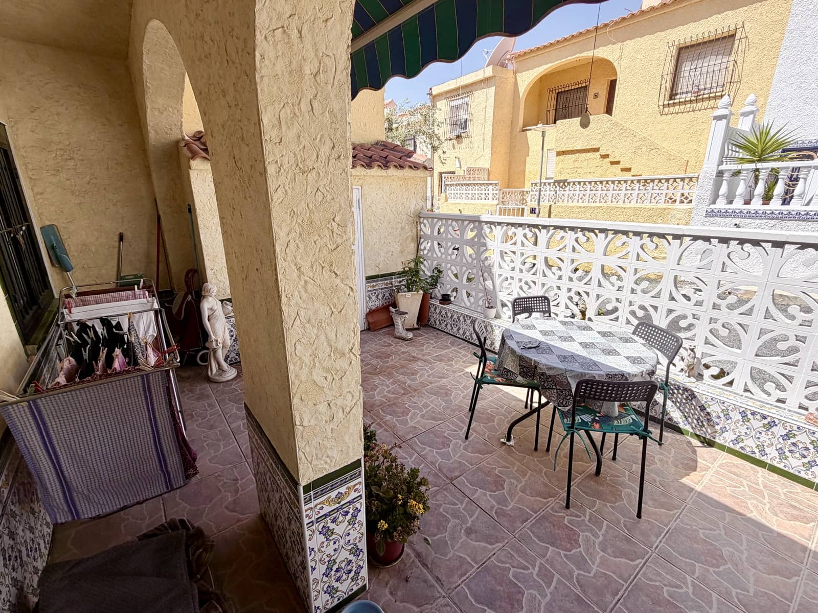 2 Zimmer Reihenhaus zu verkaufen in La Marina - 115.000 € (Ref: 9911992)