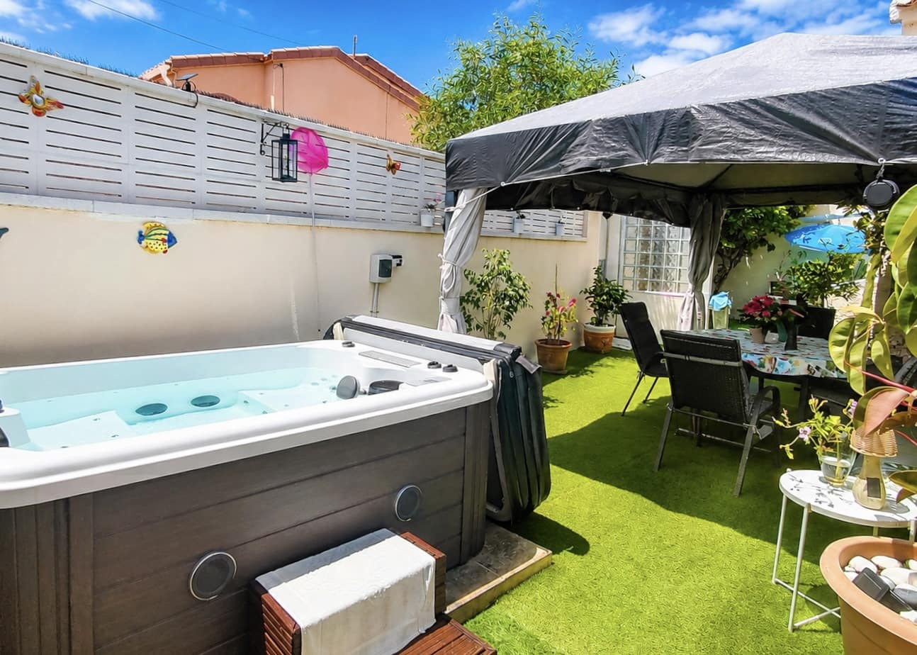 3 chambre Villa/Maison à vendre à La Marina avec garage - 245 000 € (Ref: 9940888)