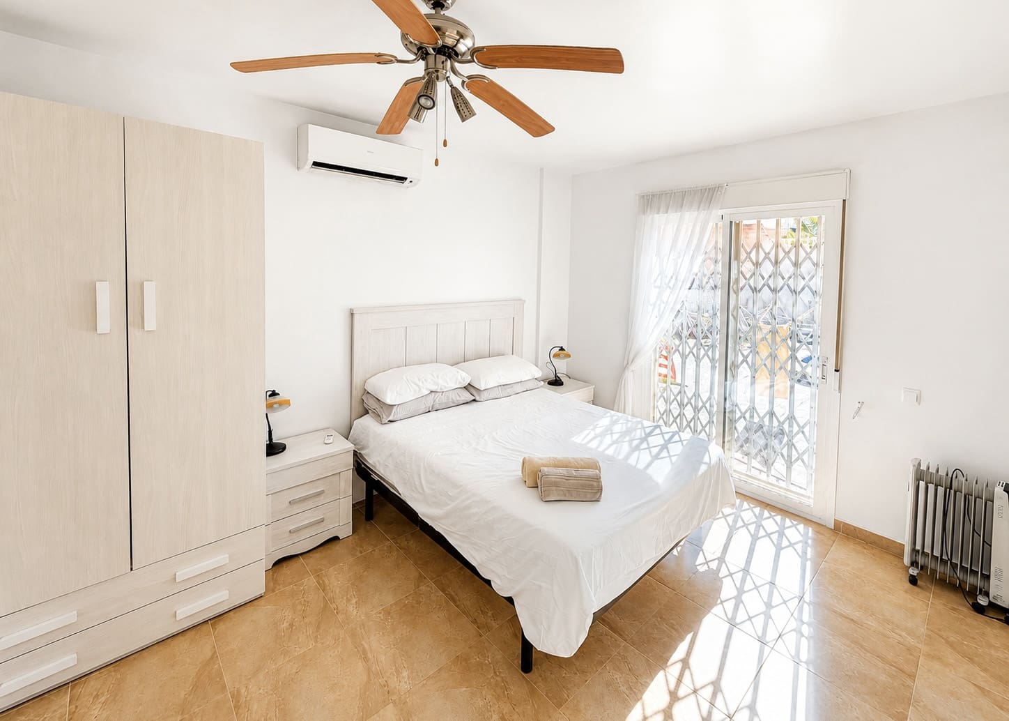 4 camera da letto Villa in vendita in La Marina con piscina garage - 335.000 € (Rif: 9946057)