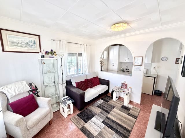 Adosado de 2 habitaciones en La Marina, Elche / Elx en venta - 105.000 € (Ref: 9948408)