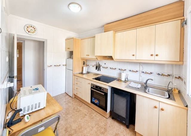 4 soverom Villa til salgs i La Marina, Elche / Elx med svømmebasseng garasje - € 335 000 (Ref: 9968976)