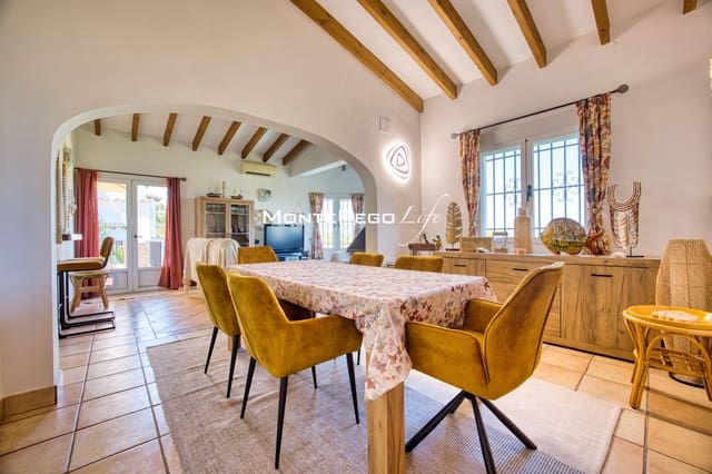 4 bedroom Villa for sale in Monte Pego, Pego with pool garage - € 459,000 (Ref: 10016713)