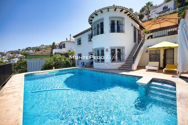 4 bedroom Villa for sale in Monte Pego, Pego with pool garage - € 459,000 (Ref: 10016713)