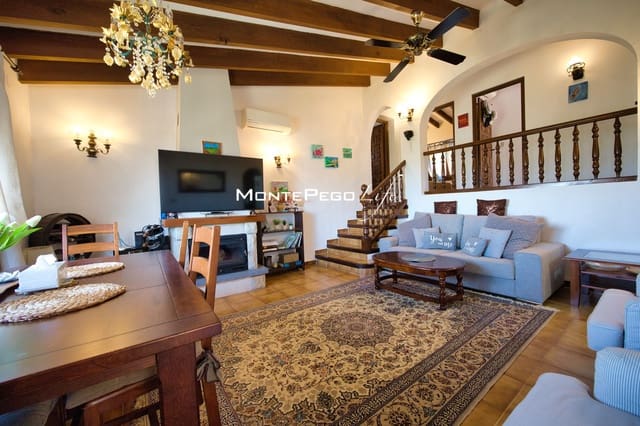 3 camera da letto Villa in vendita in Monte Pego, Pego con piscina garage - 430.000 € (Rif: 10016714)