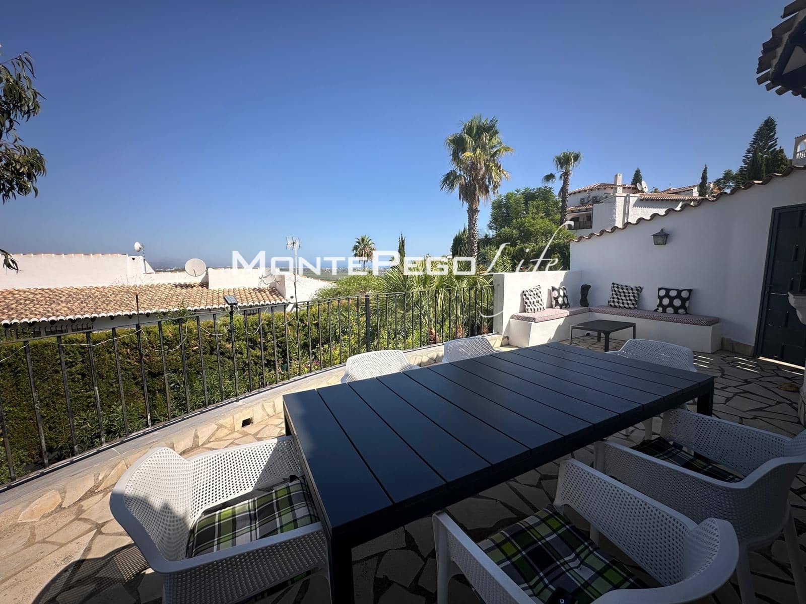3 camera da letto Villa in vendita in Monte Pego con piscina garage - 460.000 € (Rif: 10023029)