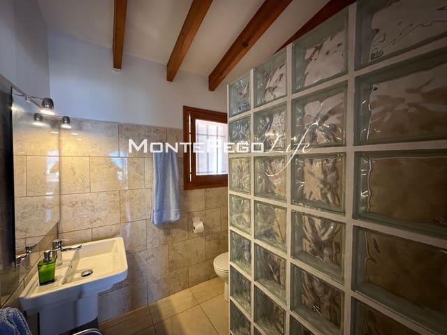 3 soveværelse Villa til salg i Monte Pego, Pego med swimmingpool garage - € 460.000 (Ref: 10023029)