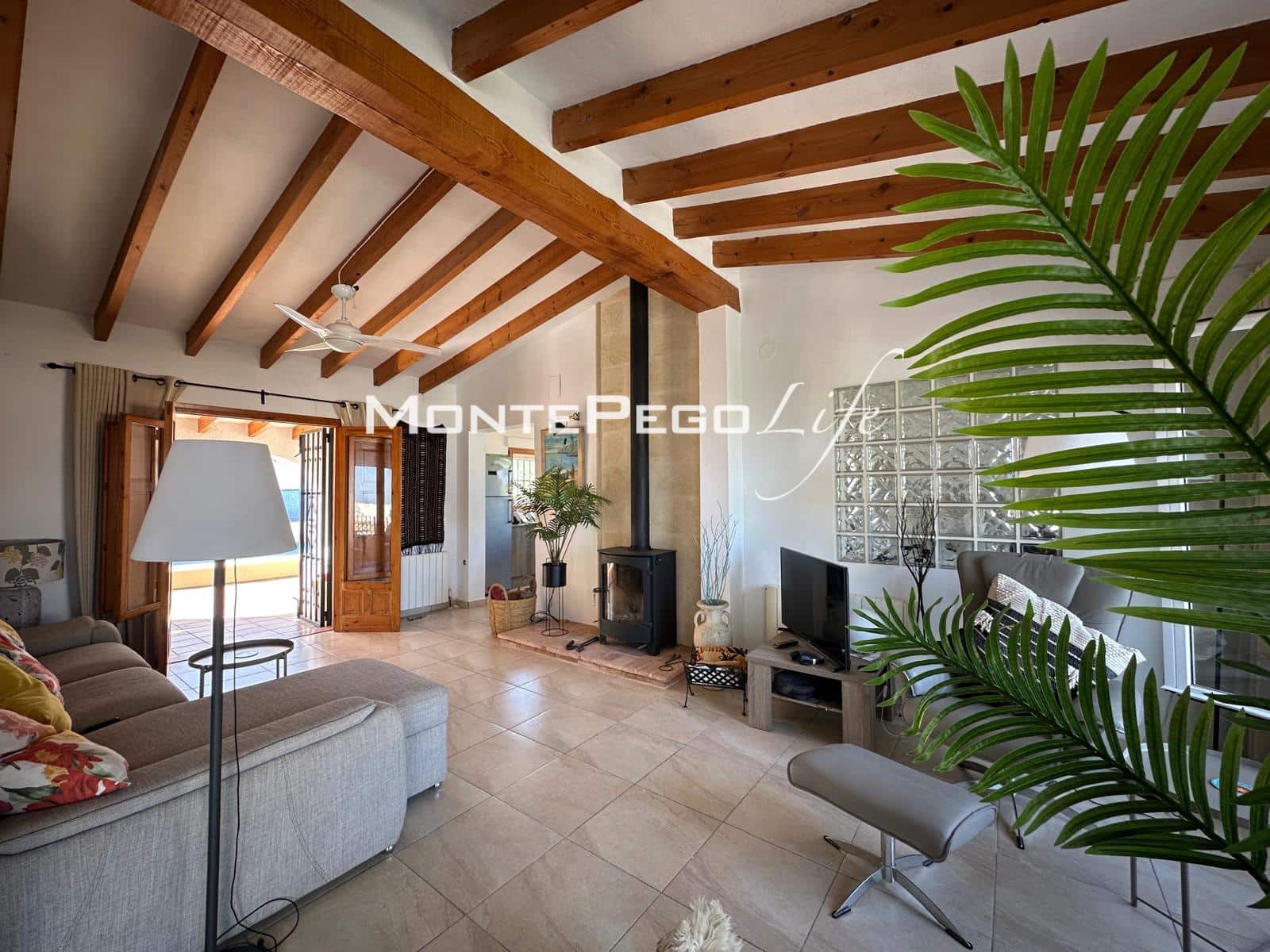 3 camera da letto Villa in vendita in Monte Pego con piscina garage - 460.000 € (Rif: 10023029)