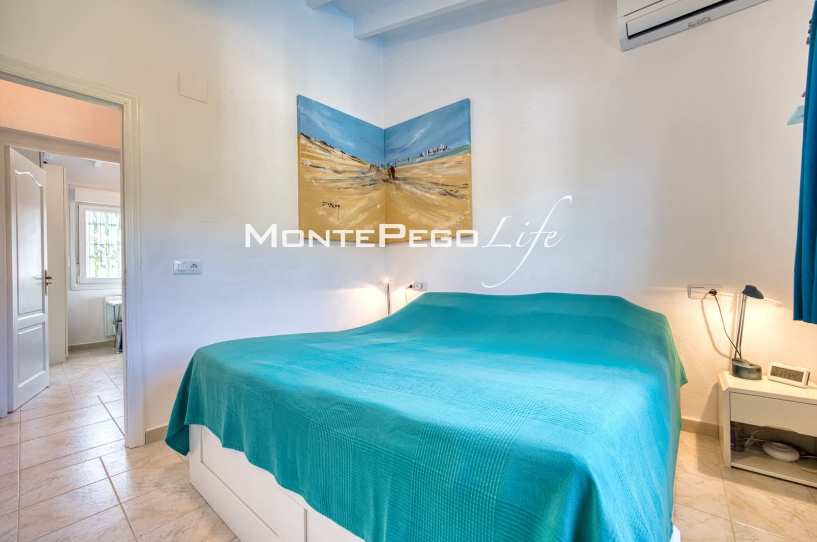 4 bedroom Villa for sale in Monte Pego with pool garage - € 499,000 (Ref: 9934879)