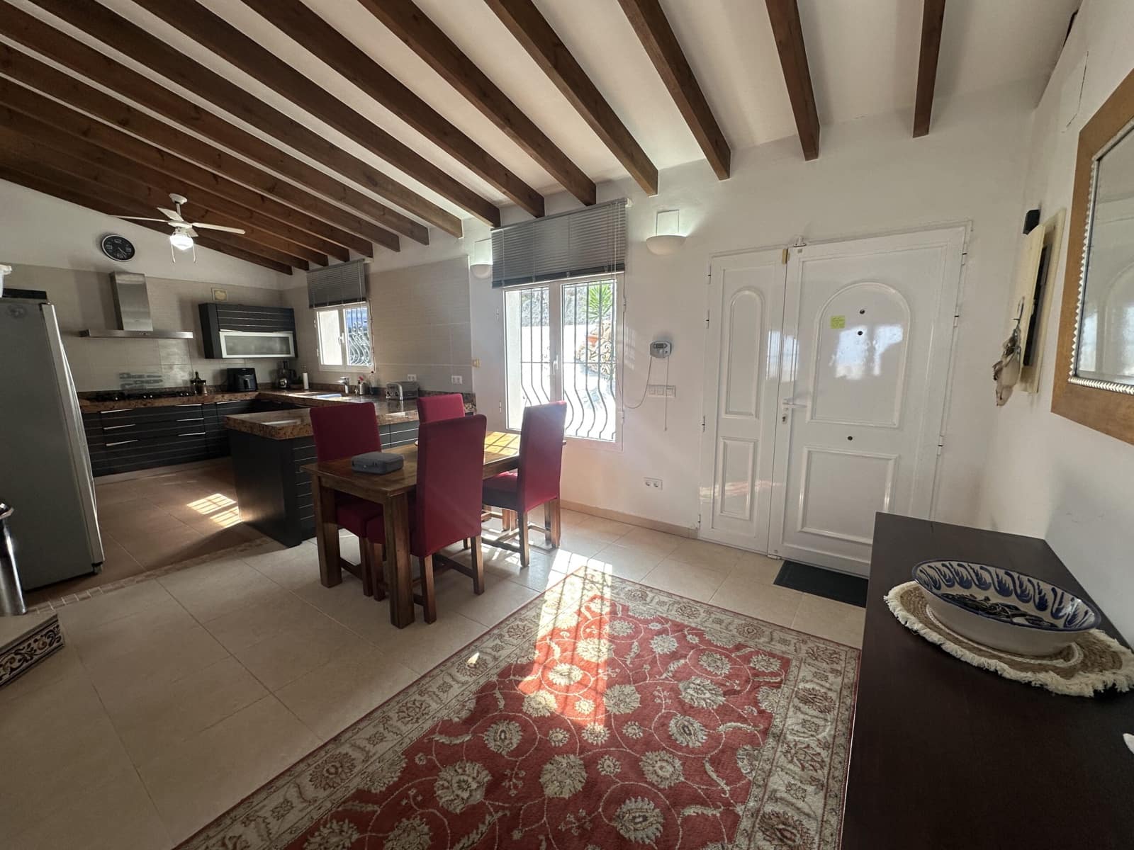 4 sovrum Villa till salu i Pego med pool garage - 585 000 € (Ref: 9934881)