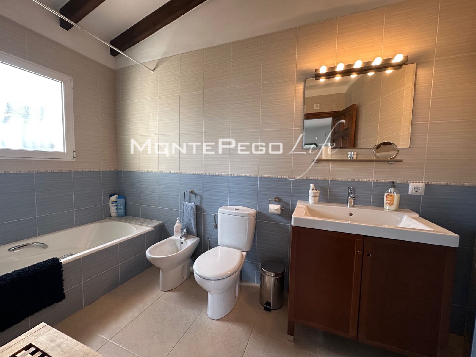 4 sovrum Villa till salu i Monte Pego med pool garage - 585 000 € (Ref: 9934881)