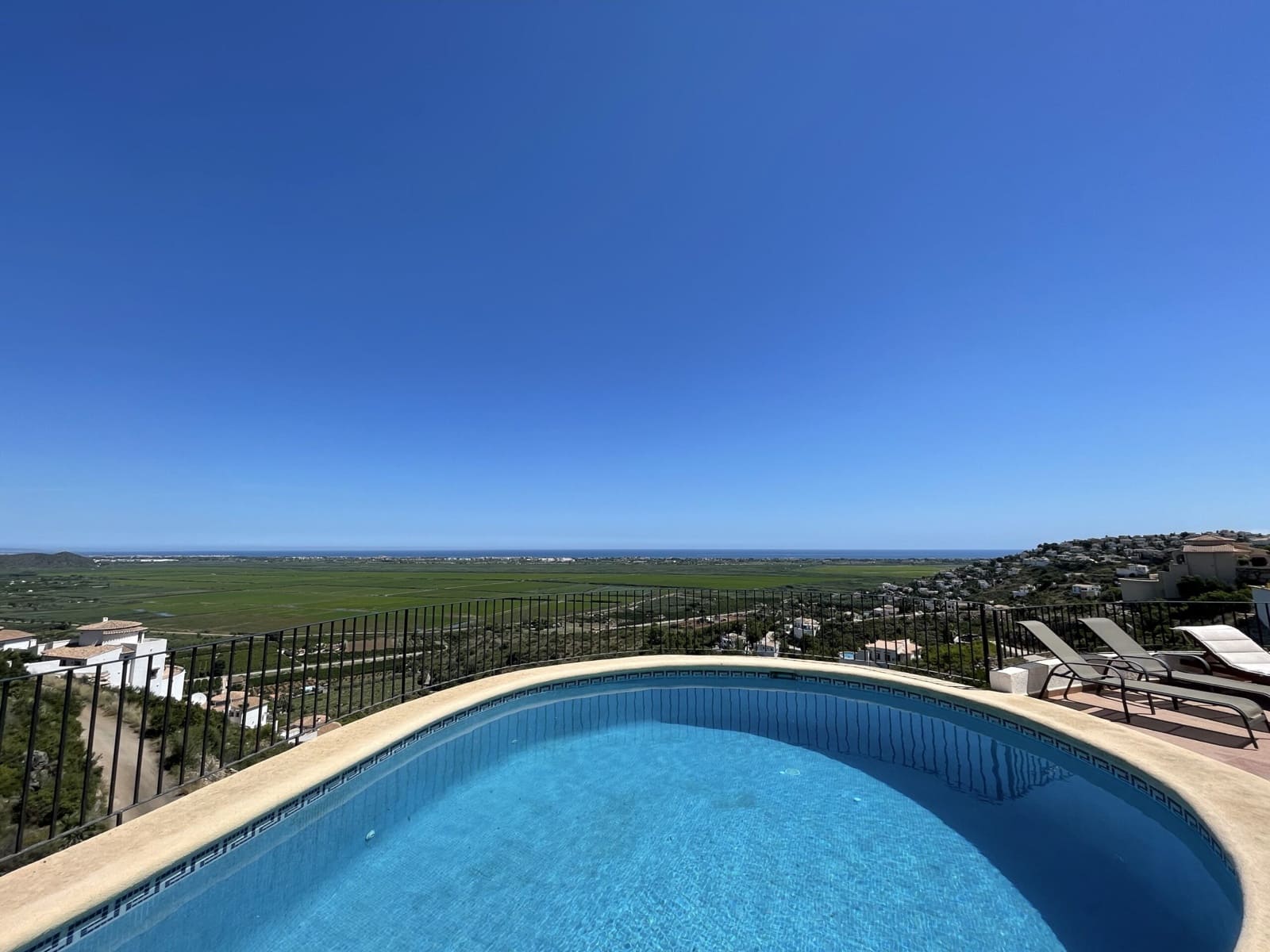 4 chambre Villa/Maison à vendre à Monte Pego avec piscine garage - 560 000 € (Ref: 9934881)