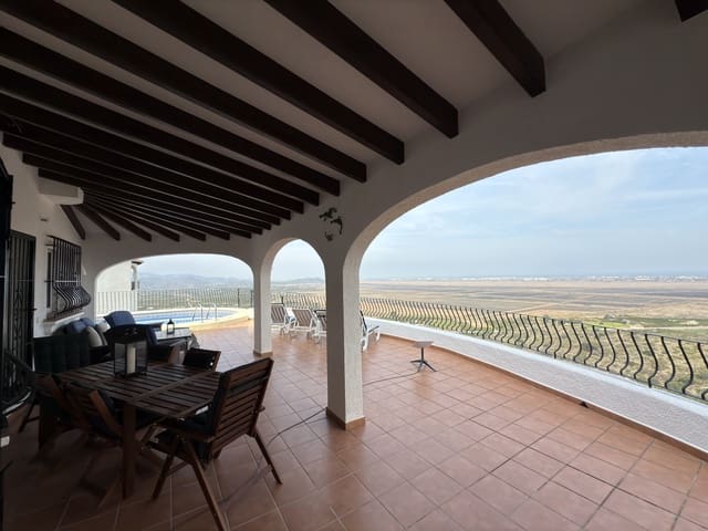 4 chambre Villa/Maison à vendre à Monte Pego, Pego avec piscine garage - 560 000 € (Ref: 9934881)