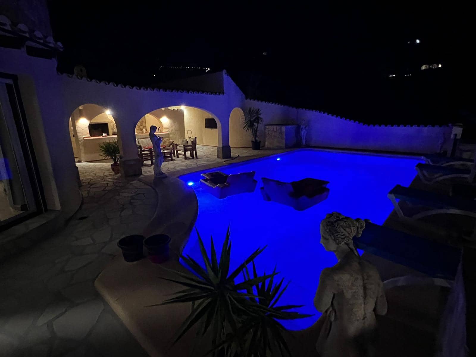 4 slaapkamer Villa te koop in Pego met zwembad garage - € 790.000 (Ref: 9934882)