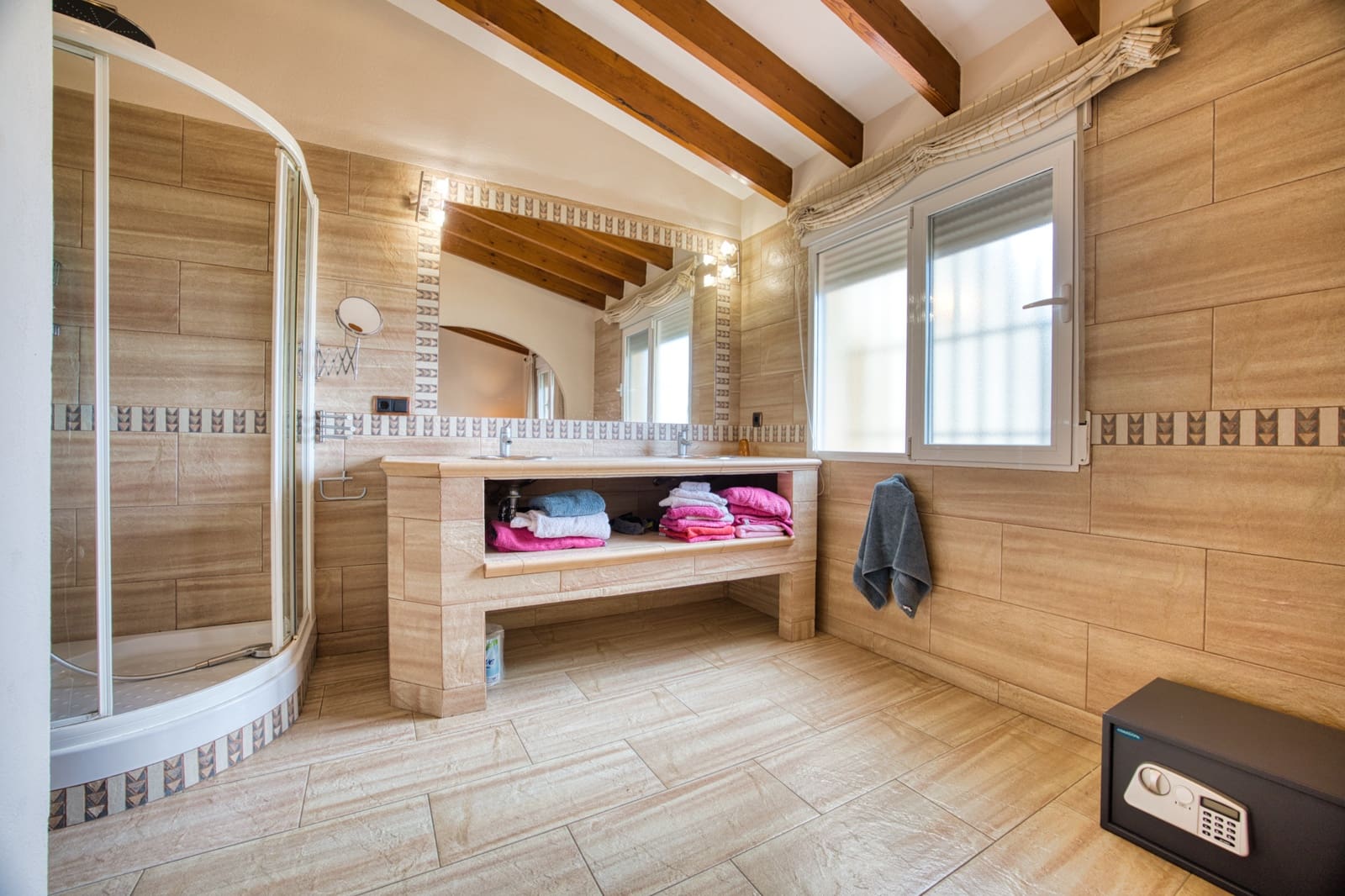 4 slaapkamer Villa te koop in Pego met zwembad garage - € 790.000 (Ref: 9934882)