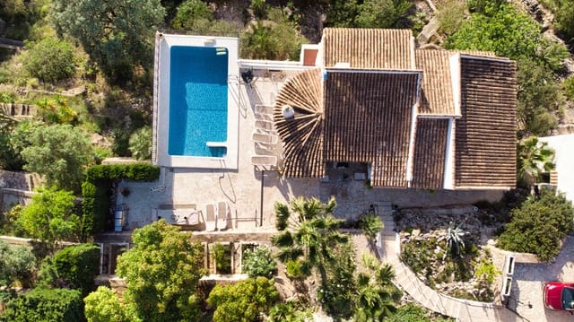 3 slaapkamer Villa te koop in Pego met zwembad garage - € 459.000 (Ref: 9934884)