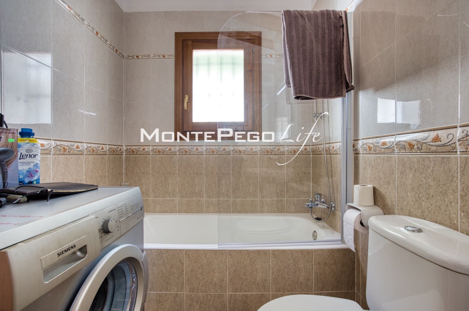 4 bedroom Villa for sale in Monte Pego with pool garage - € 440,000 (Ref: 9934885)