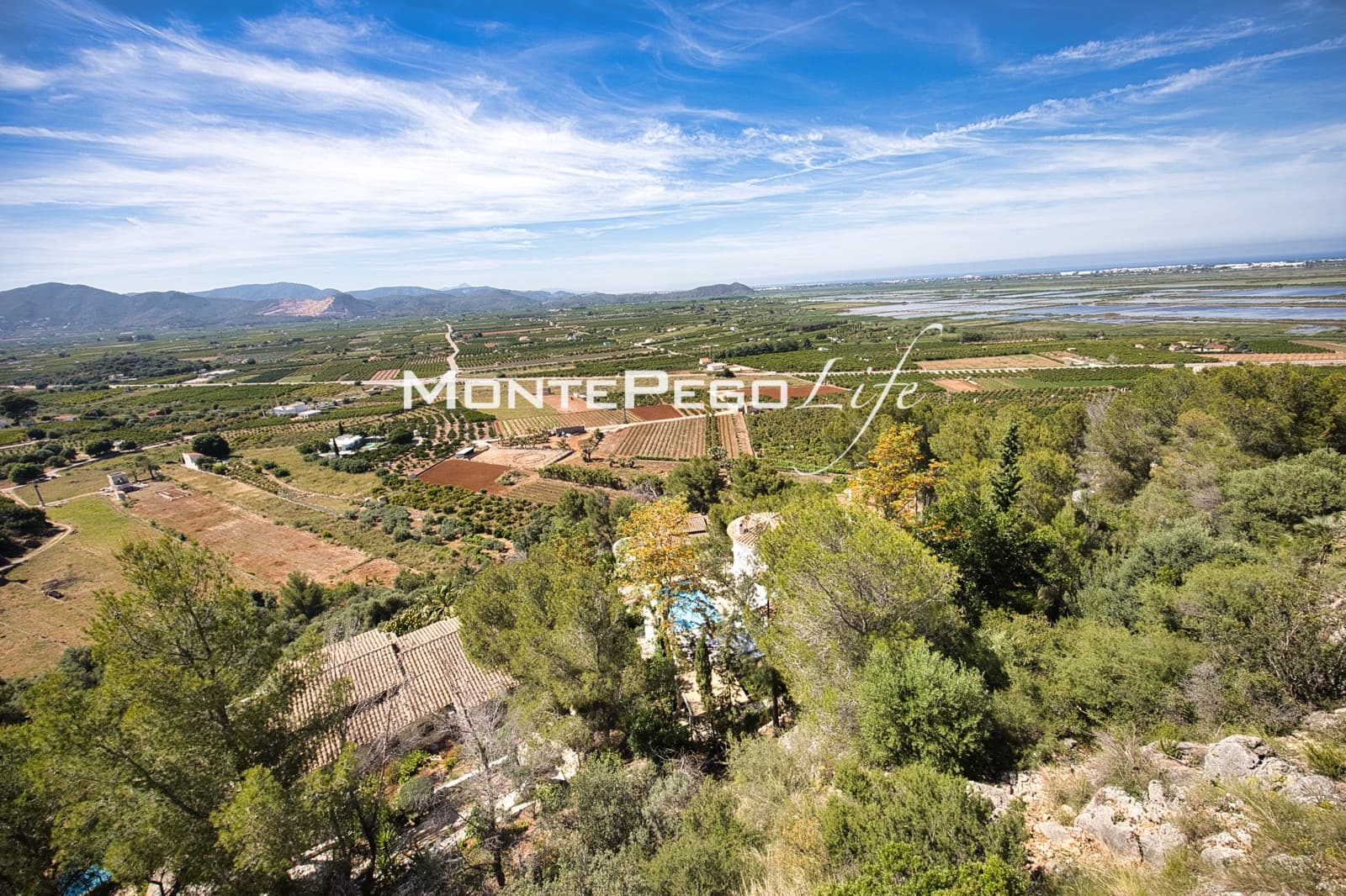4 bedroom Villa for sale in Monte Pego with pool garage - € 440,000 (Ref: 9934885)