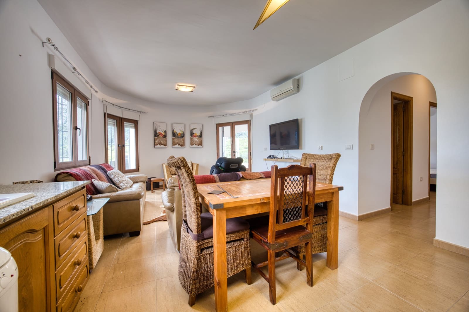5 slaapkamer Villa te koop in Pego met zwembad garage - € 580.000 (Ref: 9934886)