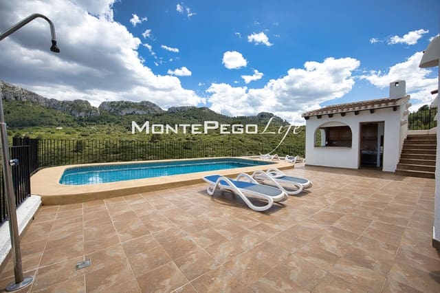 Chalet de 5 habitaciones en Monte Pego, Pego en venta con piscina garaje - 580.000 € (Ref: 9934886)
