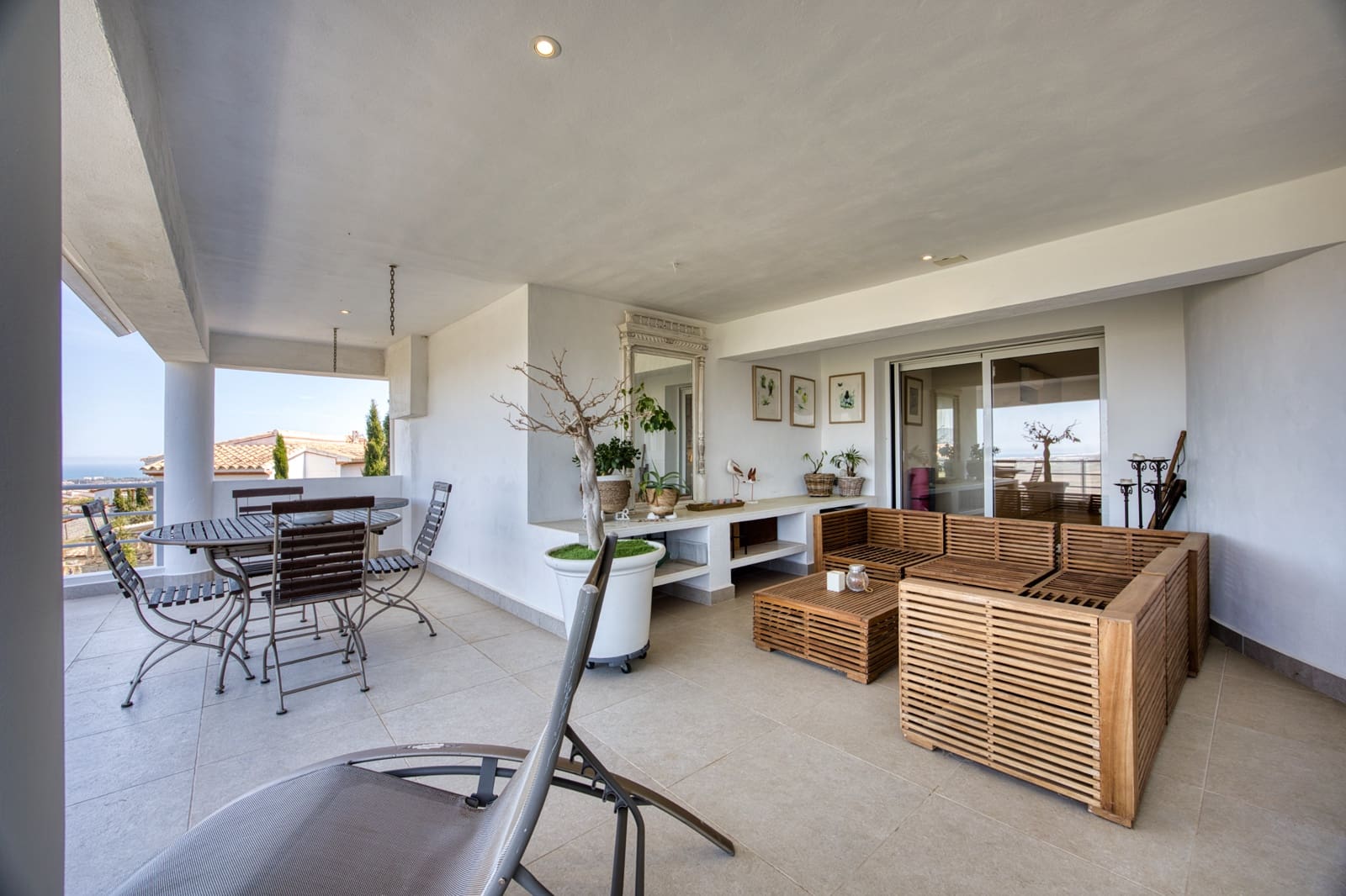 Chalet de 5 habitaciones en Monte Pego en venta con piscina garaje - 875.000 € (Ref: 9934888)
