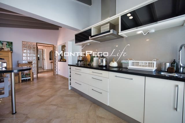 5 bedroom Villa for sale in Monte Pego, Pego with pool garage - € 875,000 (Ref: 9934888)