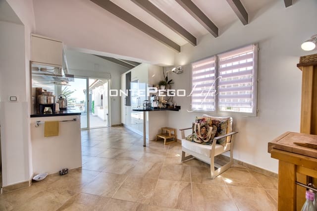 5 bedroom Villa for sale in Monte Pego, Pego with pool garage - € 875,000 (Ref: 9934888)