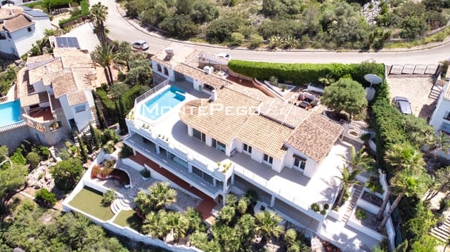 5 bedroom Villa for sale in Monte Pego, Pego with pool garage - € 875,000 (Ref: 9934888)