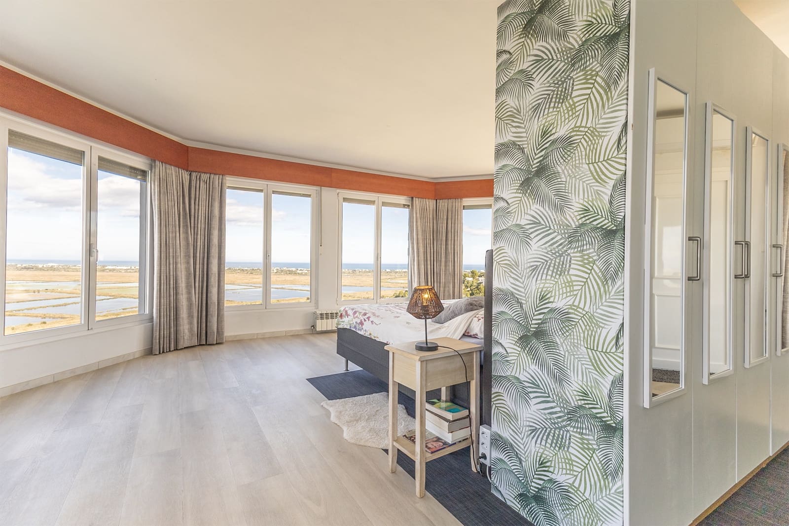 5 slaapkamer Villa te koop in Pego met zwembad garage - € 895.000 (Ref: 9934890)