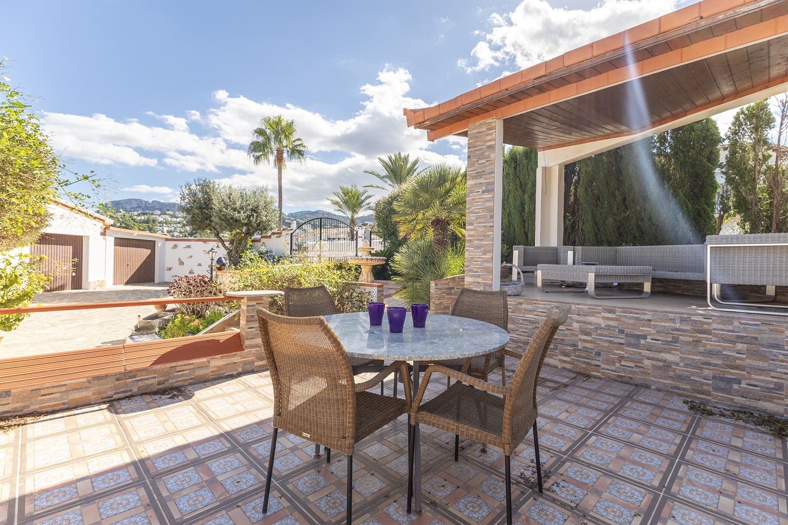 5 slaapkamer Villa te koop in Pego met zwembad garage - € 895.000 (Ref: 9934890)