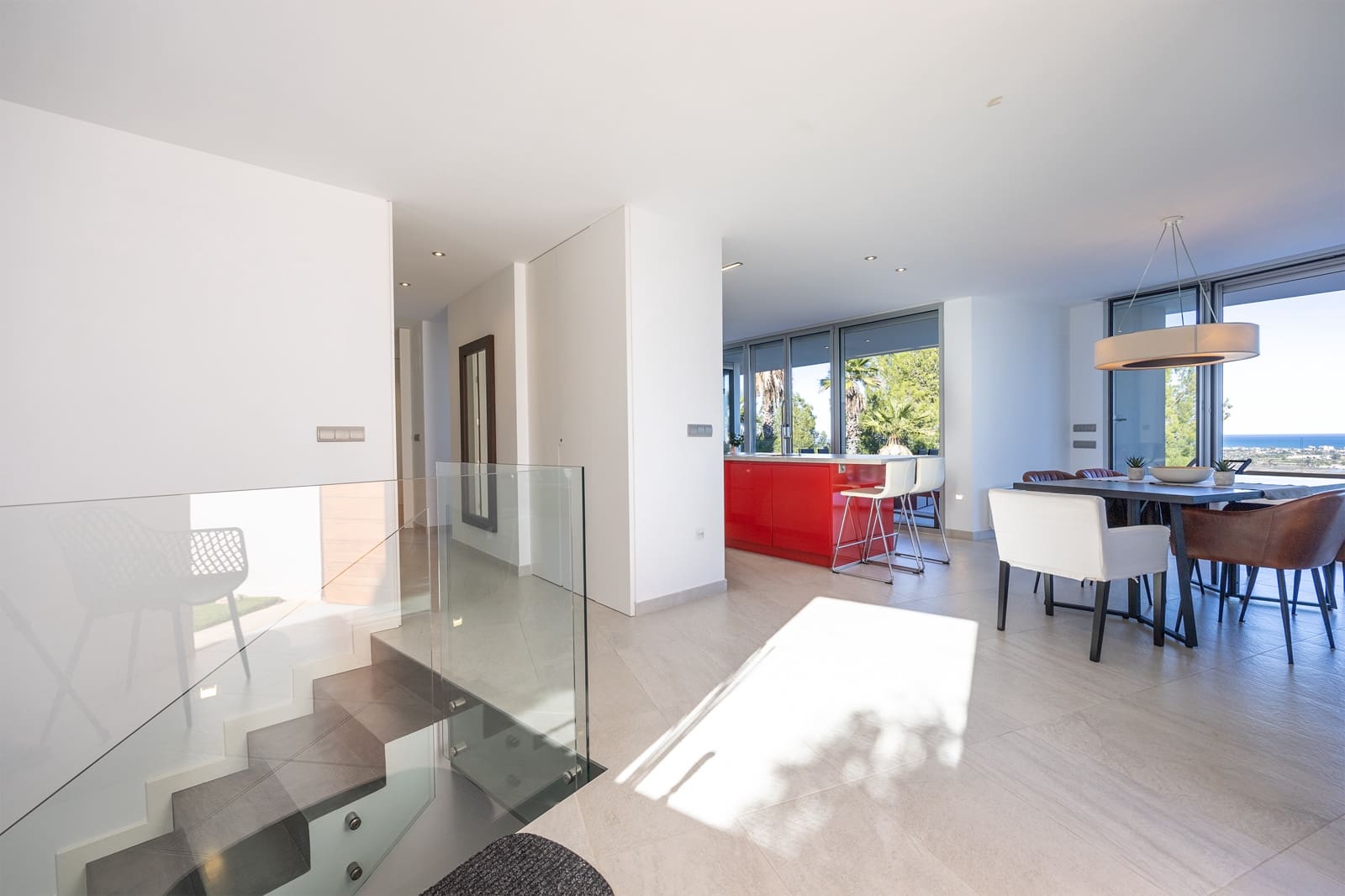 4 sypialnia Willa na sprzedaż w Pego z basenem garażem - 1 449 000 € (Ref: 9934891)