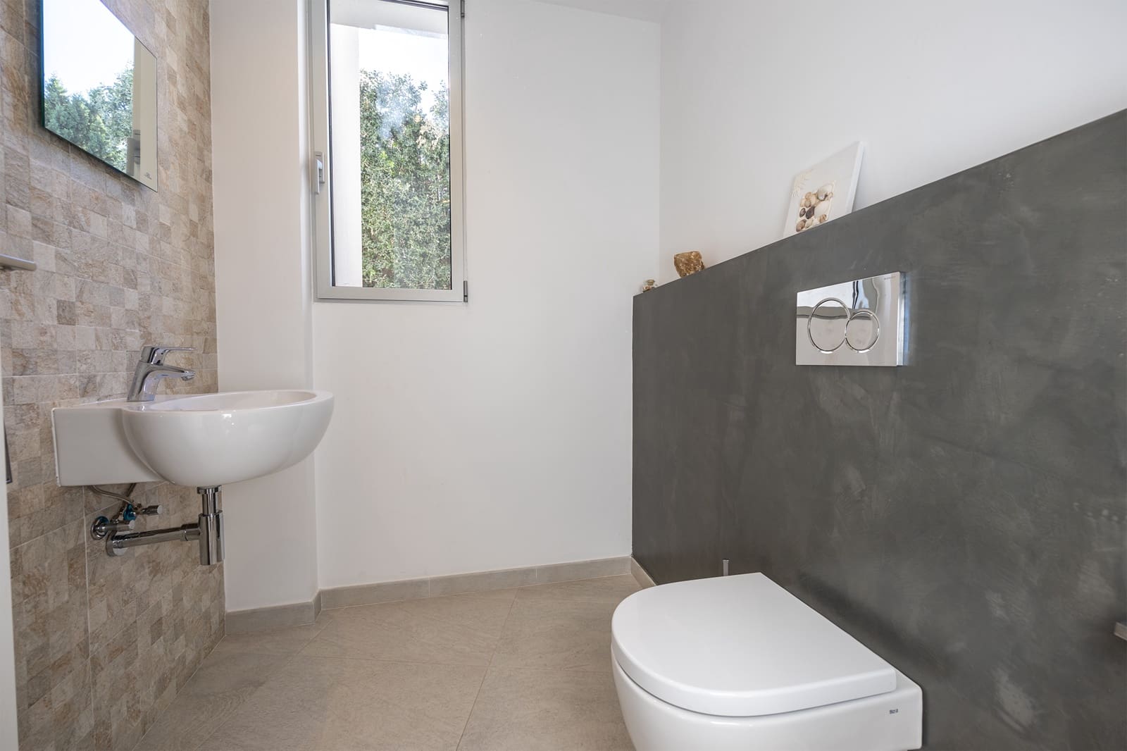 4 sypialnia Willa na sprzedaż w Pego z basenem garażem - 1 449 000 € (Ref: 9934891)