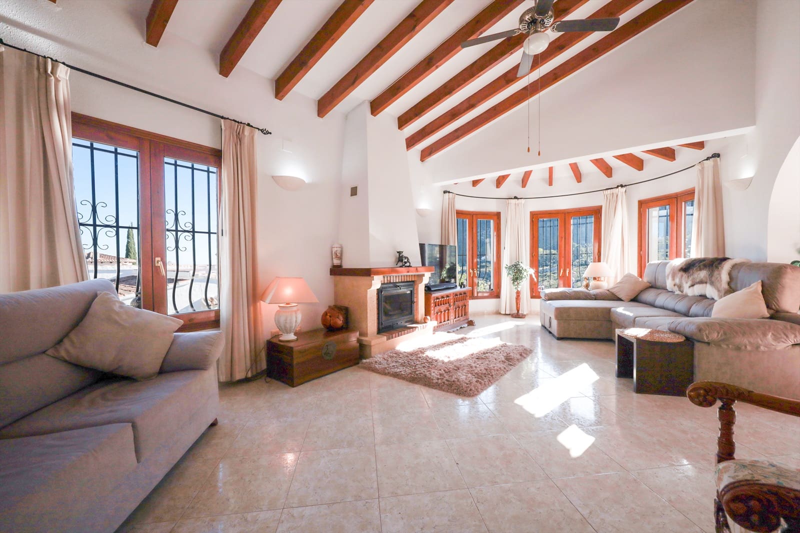 3 slaapkamer Villa te koop in Pego met zwembad garage - € 480.000 (Ref: 9934892)