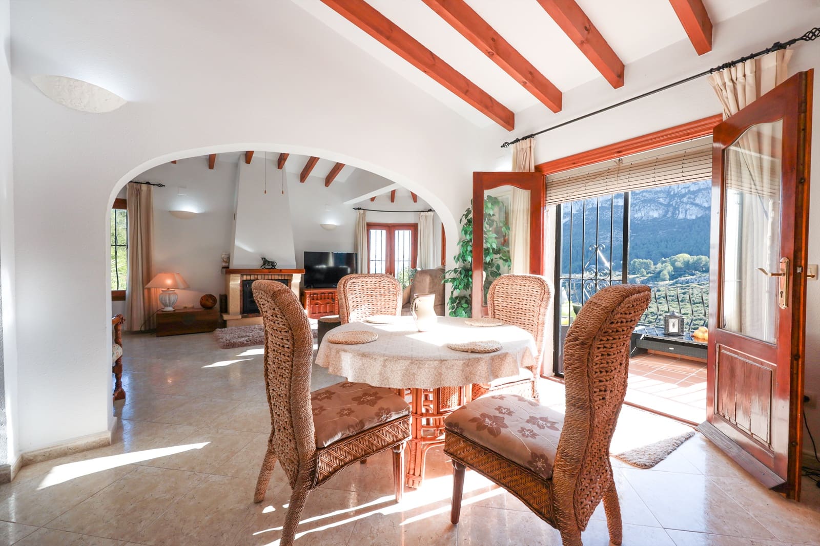 3 slaapkamer Villa te koop in Pego met zwembad garage - € 480.000 (Ref: 9934892)