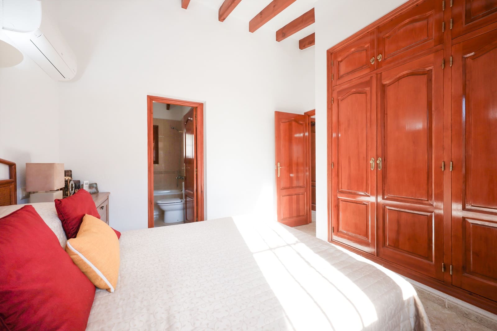3 slaapkamer Villa te koop in Pego met zwembad garage - € 480.000 (Ref: 9934892)