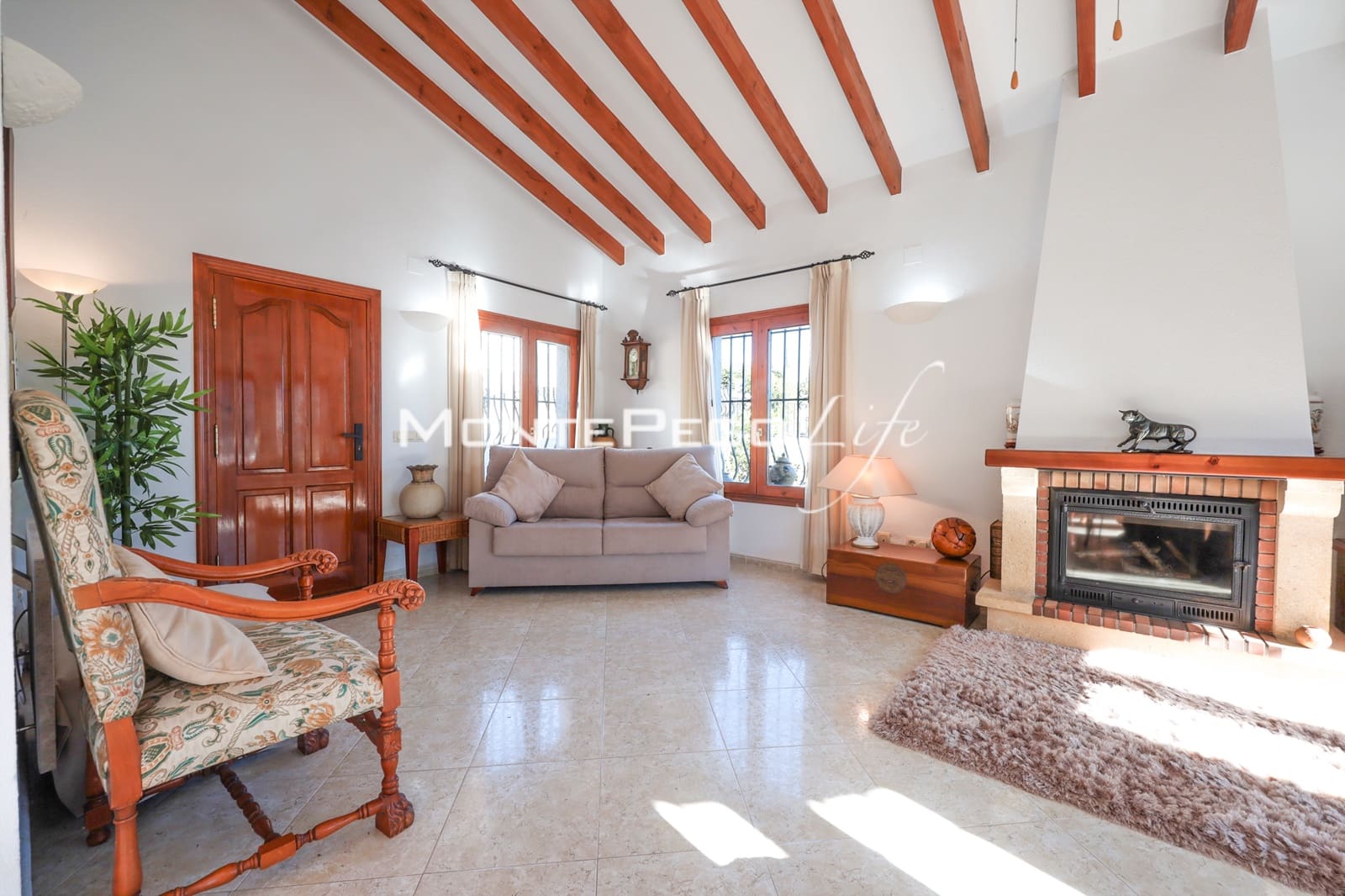 3 camera da letto Villa in vendita in Monte Pego con piscina garage - 475.000 € (Rif: 9934892)