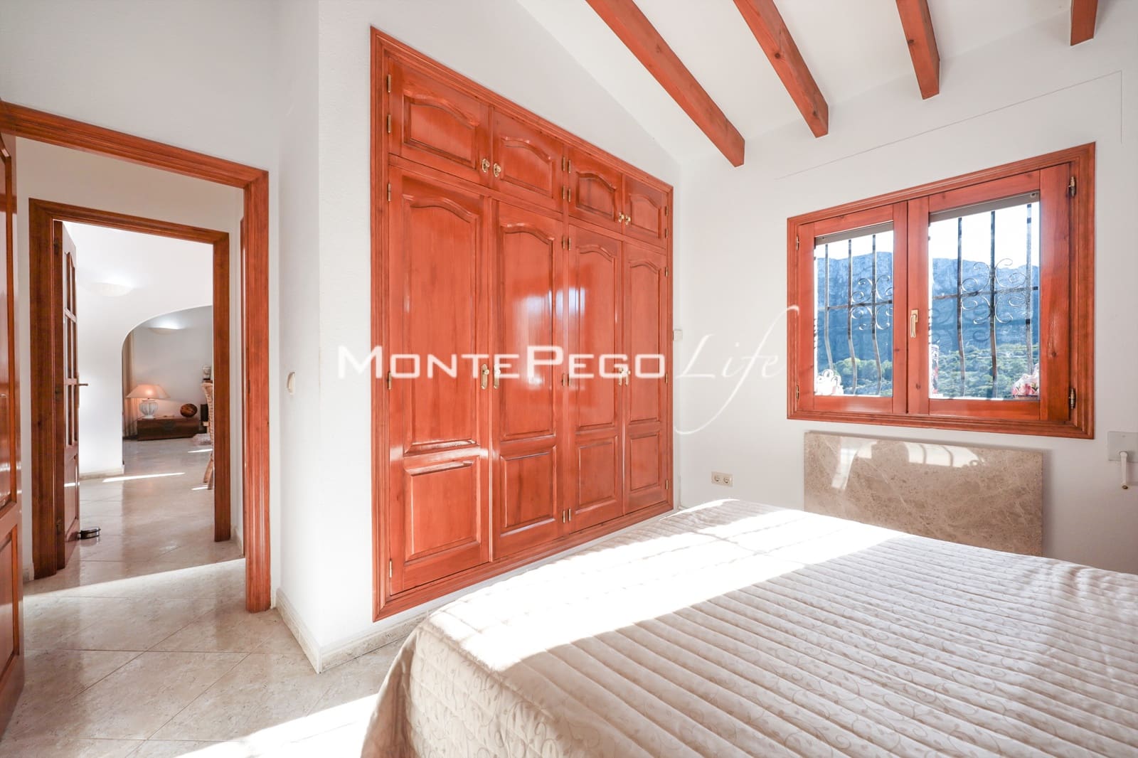 3 camera da letto Villa in vendita in Monte Pego con piscina garage - 475.000 € (Rif: 9934892)