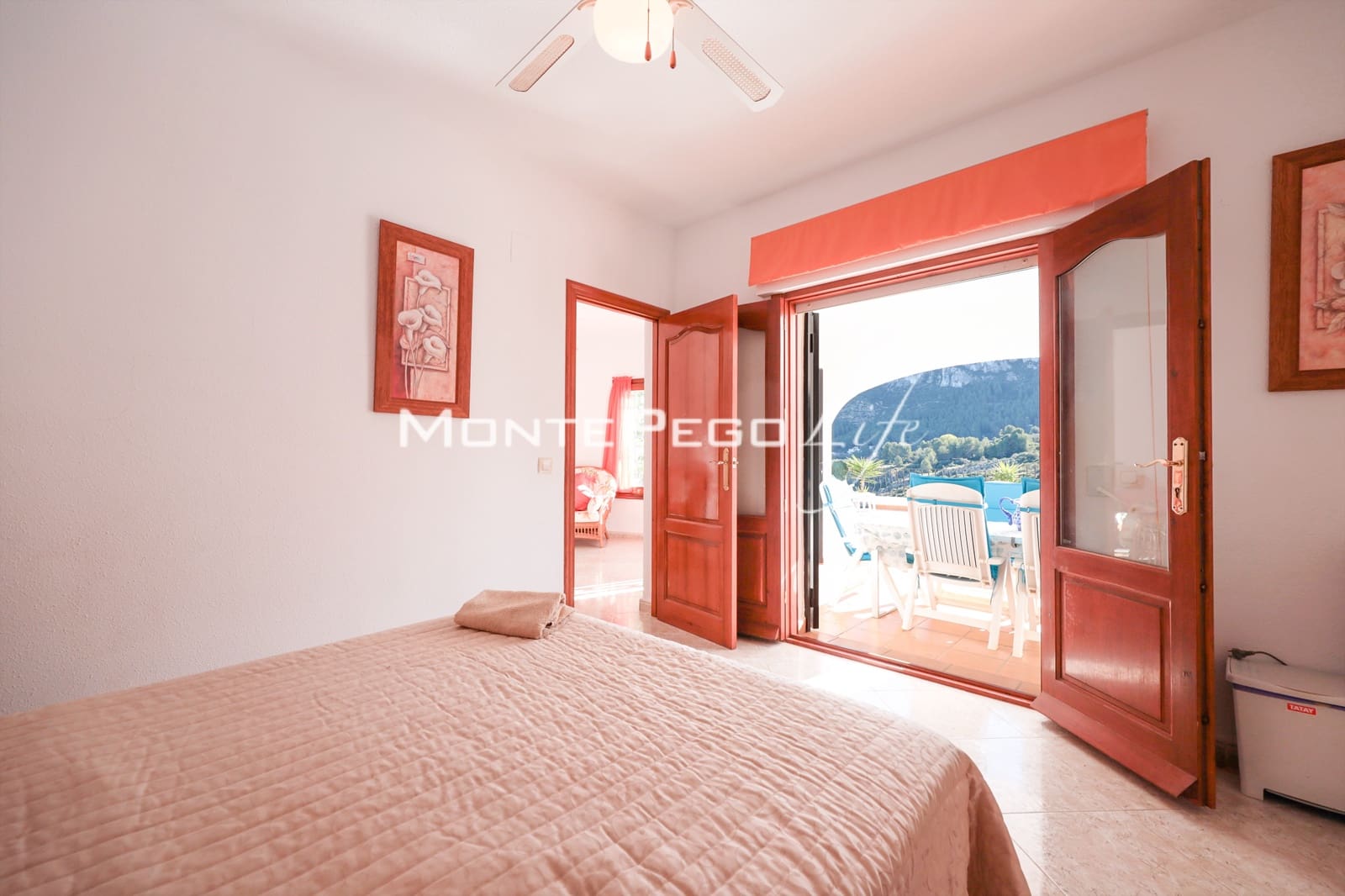 3 camera da letto Villa in vendita in Monte Pego con piscina garage - 475.000 € (Rif: 9934892)