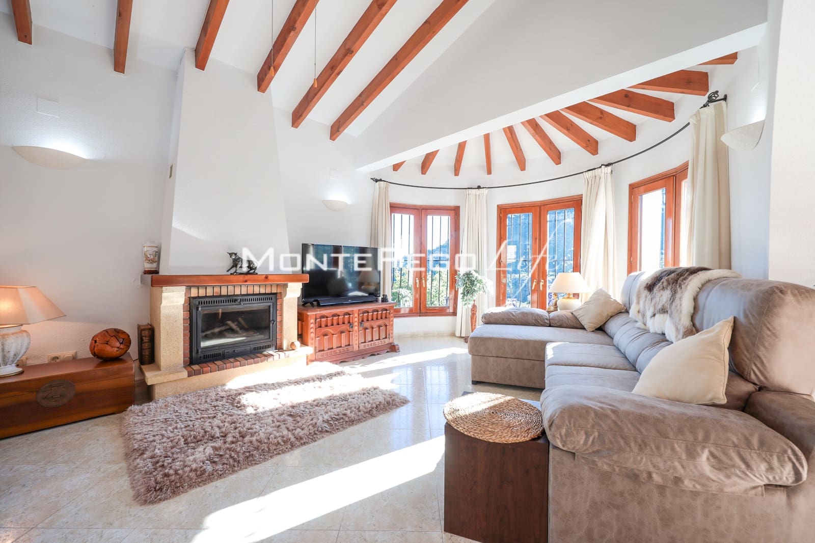 3 camera da letto Villa in vendita in Monte Pego con piscina garage - 475.000 € (Rif: 9934892)