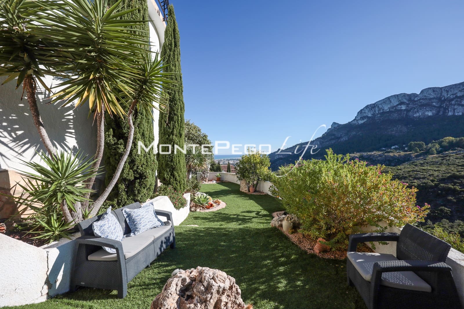 3 camera da letto Villa in vendita in Monte Pego con piscina garage - 475.000 € (Rif: 9934892)