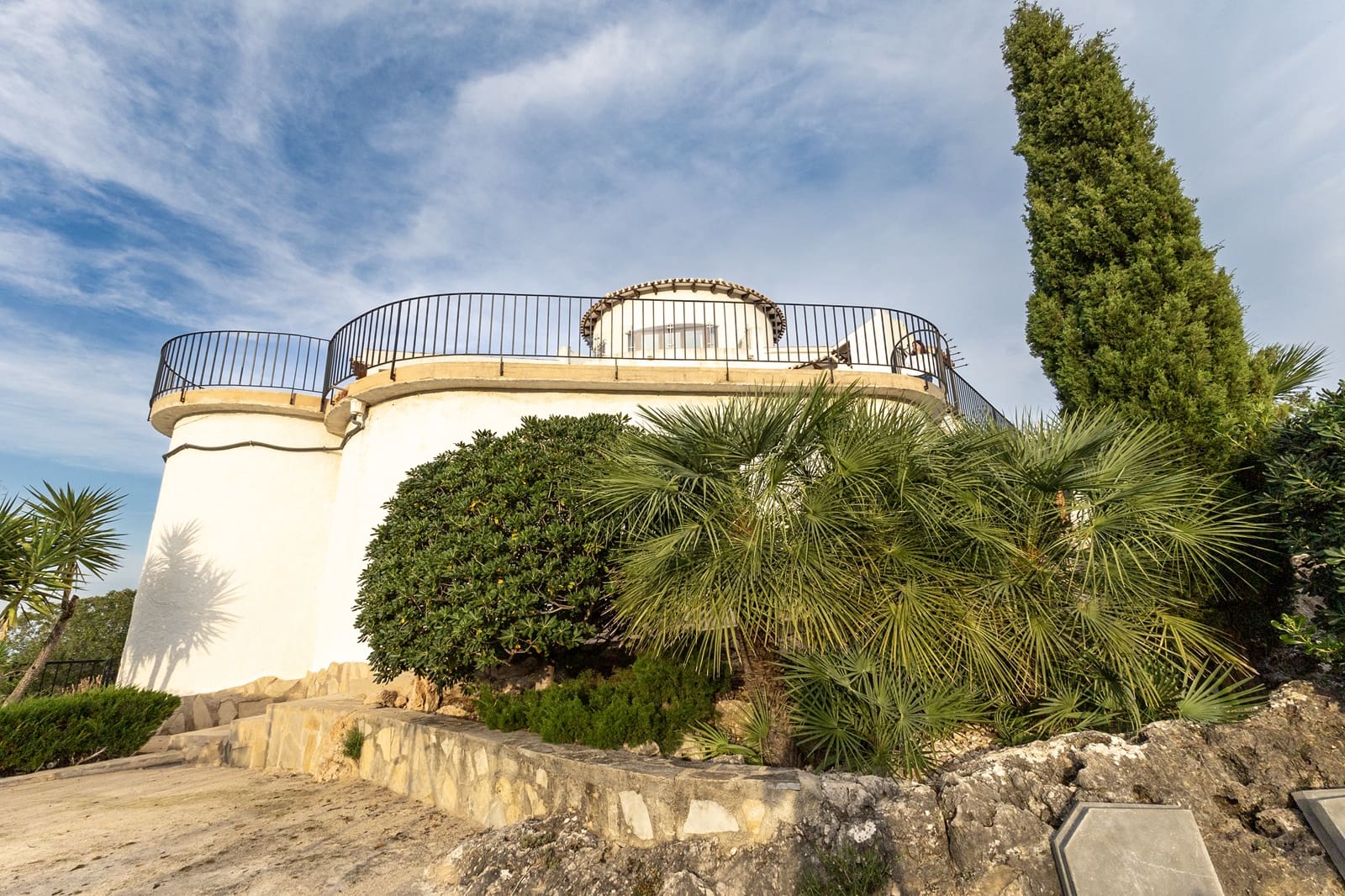 4 soveværelse Villa til salg i Pego med swimmingpool garage - € 780.000 (Ref: 9934893)