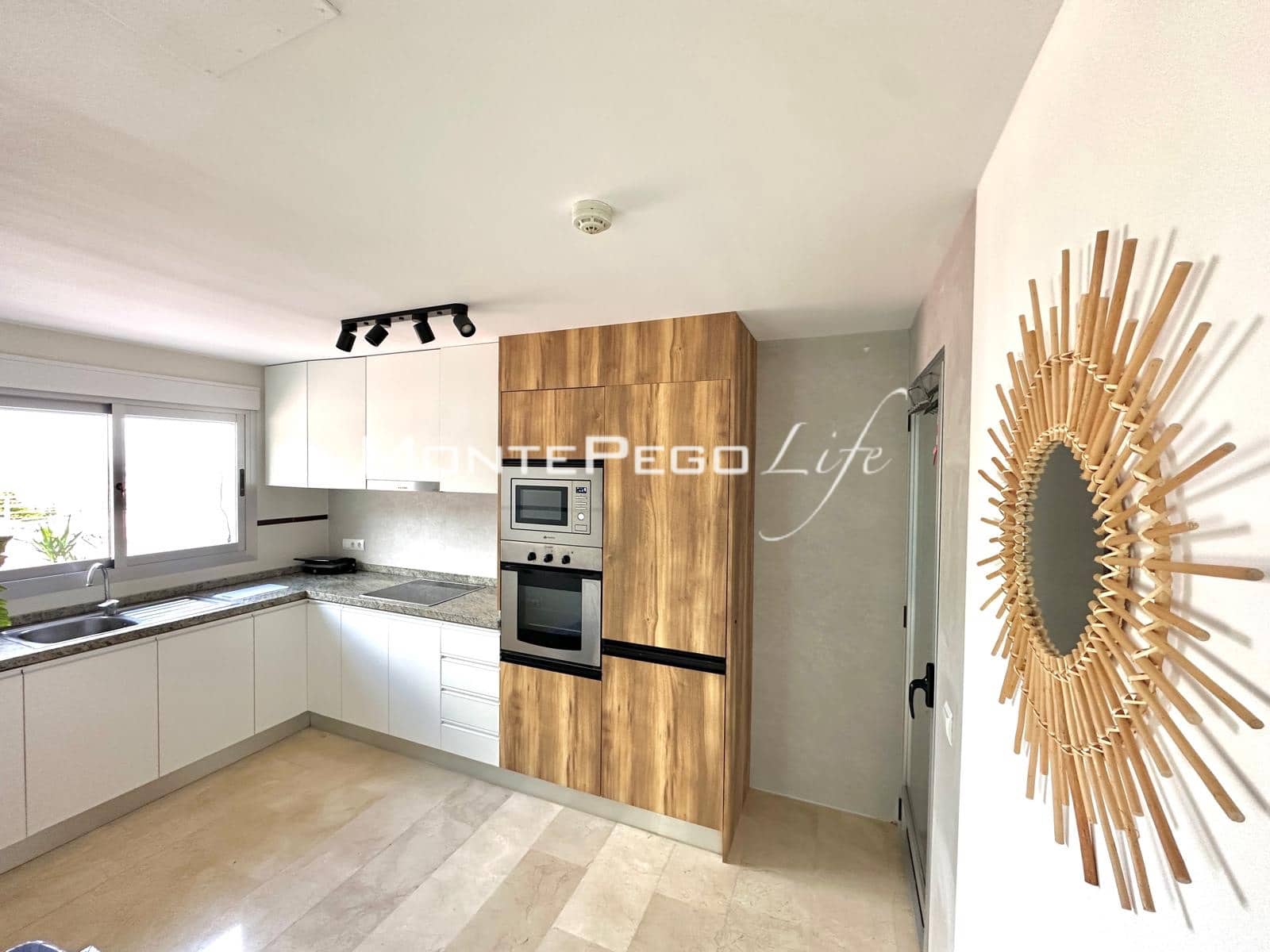 3 bedroom Apartment for sale in Monte Pego with pool - € 490,000 (Ref: 9934896)