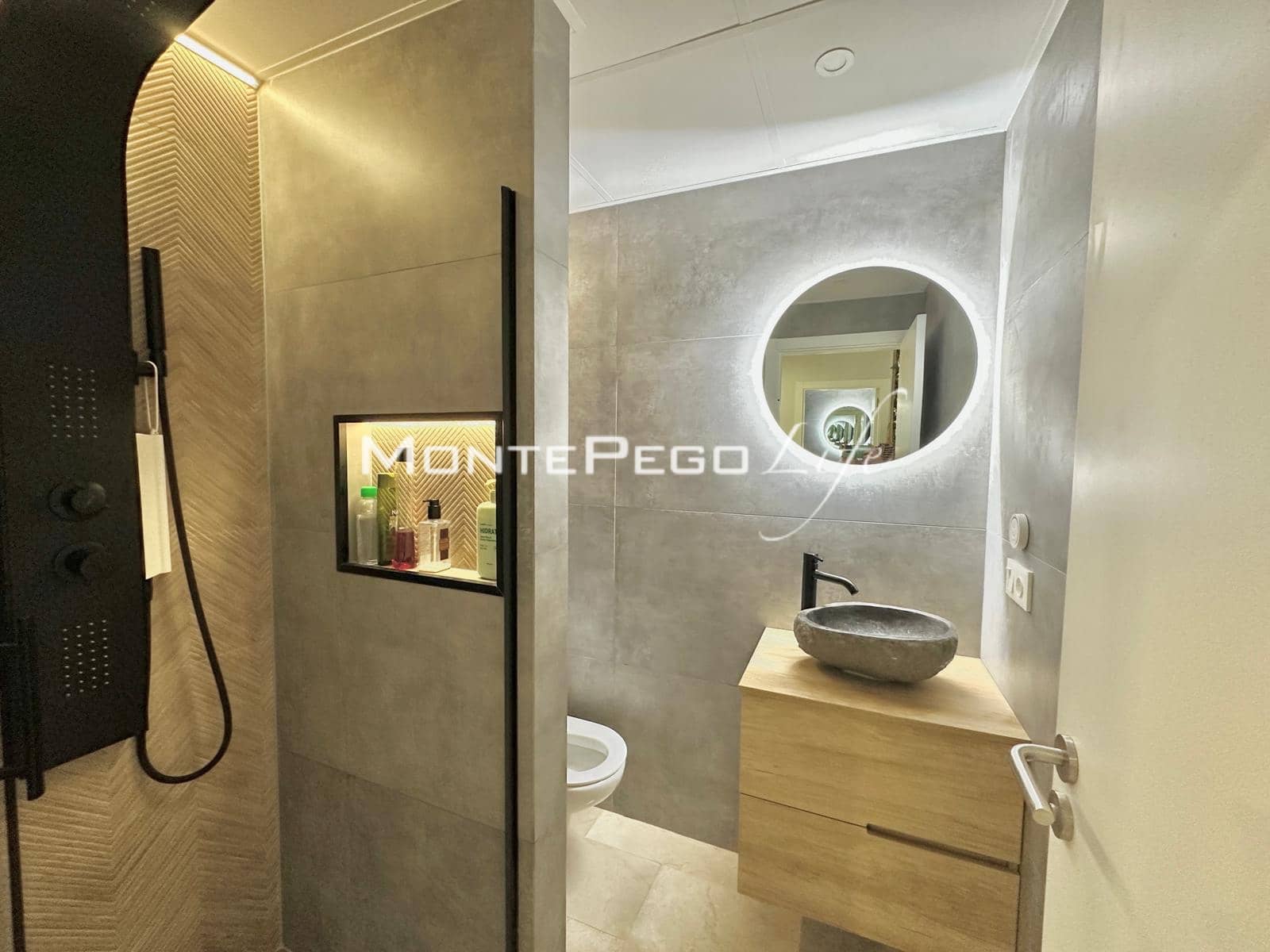 3 bedroom Apartment for sale in Monte Pego with pool - € 490,000 (Ref: 9934896)