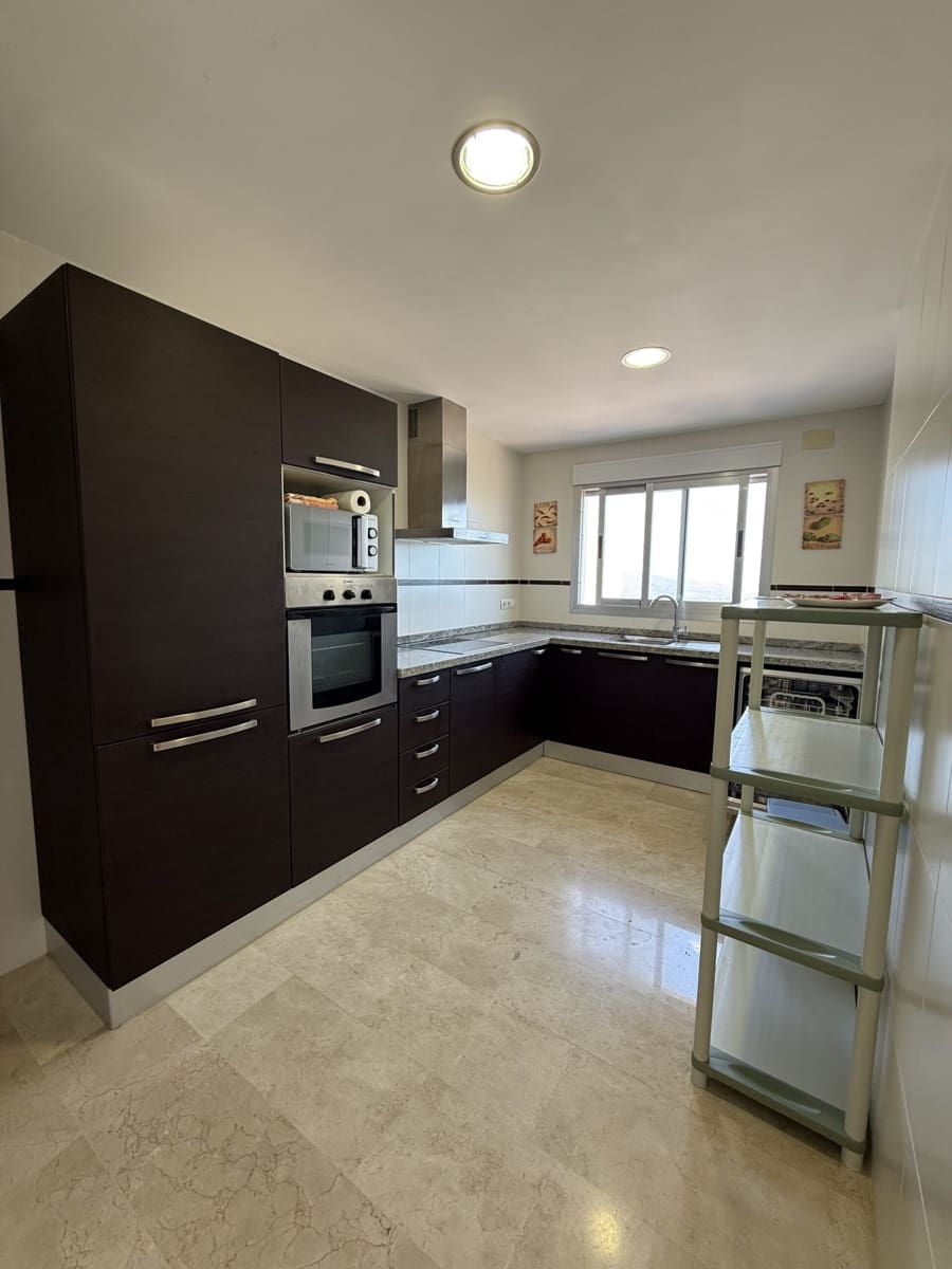 4 slaapkamer Appartement te koop in Pego met zwembad garage - € 550.000 (Ref: 9934897)