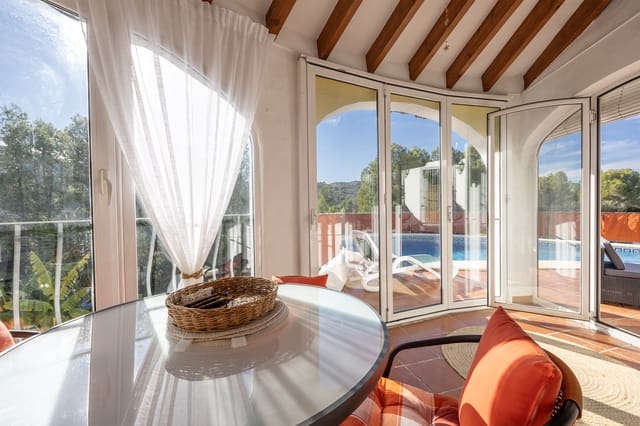 2 slaapkamer Villa te koop in Monte Pego, Pego met zwembad garage - € 365.000 (Ref: 9934899)