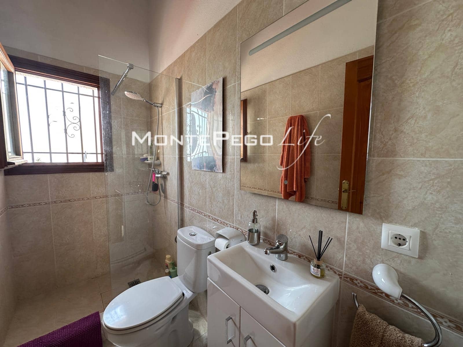 2 bedroom Villa for sale in Monte Pego with pool garage - € 380,000 (Ref: 9958578)